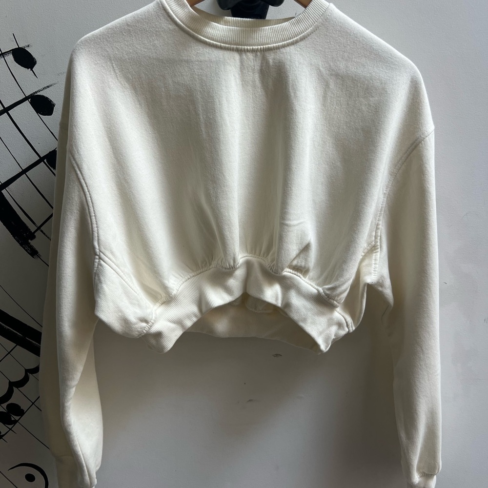 Women's Cream Cropped Sweatshirt